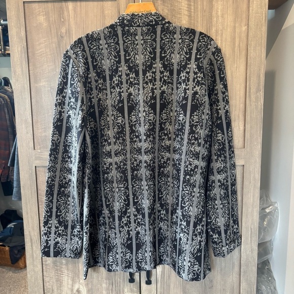 Misook Tailored Fit Two-Tone Jacquard Knit Jacket XL - Picture 4 of 13